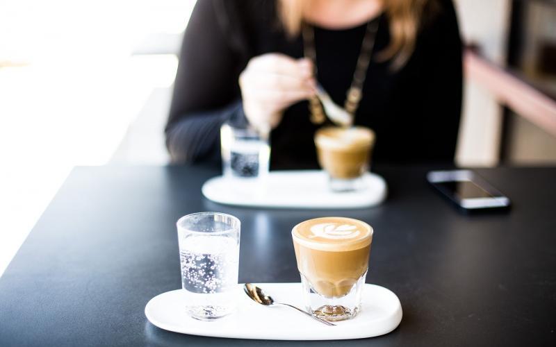 Ampliaci�n al 50% del aforo interior locales de hosteler�a y restauraci�n municipios de hasta 10.000 habitantes