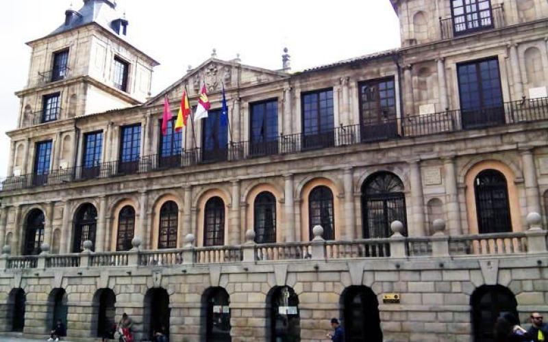 Cierre del interior locales nivel III - Toledo