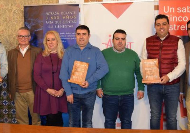 El Restaurante Nuevo Almac�n, ganador de la jornada gastron�mica �La Hamburguesa Maestra� 