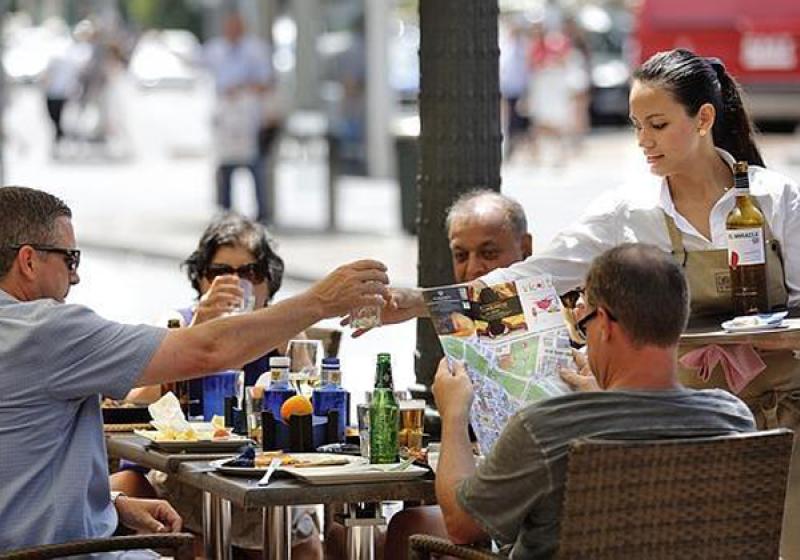 La cifra de negocios de hosteler�a sube un 6% en marzo 