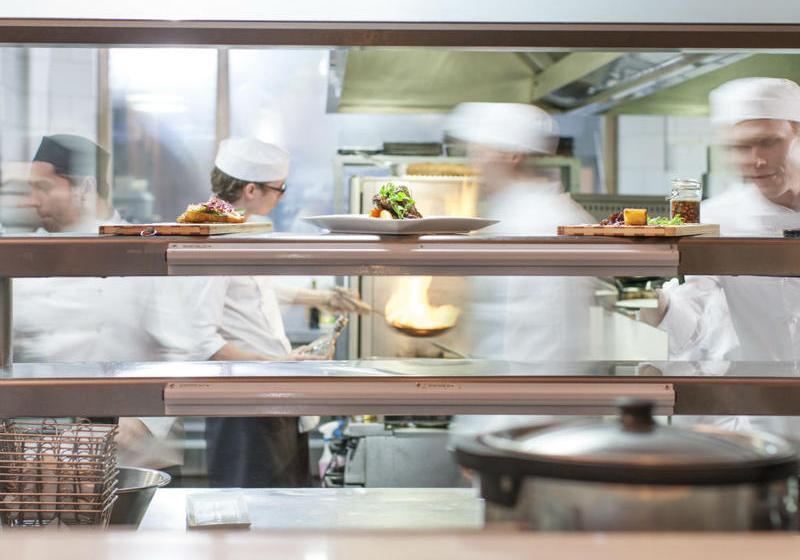 La cifra de negocios en hosteler�a crece un 6,8% en diciembre�16