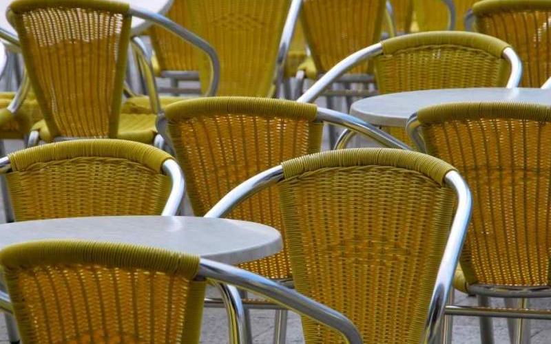 Renovaci�n de la autorizaci�n municipal de terrazas, marquesinas, veladores, etc. en Toledo