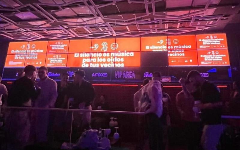 Locales de ocio de Toledo se unen a la campa�a nacional para combatir el ruido nocturno en las ciudades