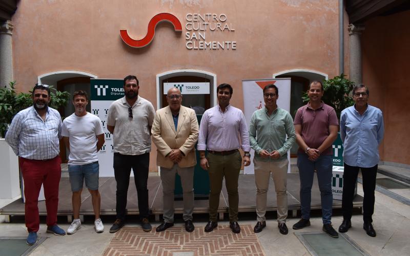 La hosteler�a de Torrijos se une para celebrar la II Edici�n del evento gastron�mico “Sabores de Torrijos” en el exclusivo claustro del Hospital de la Sant�sima Trinidad