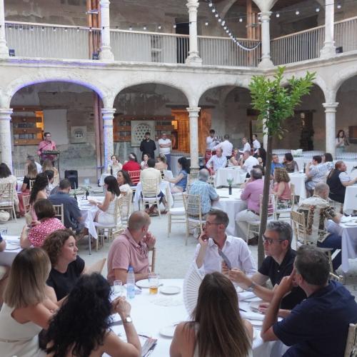 La II Edici�n de la cena de gala 